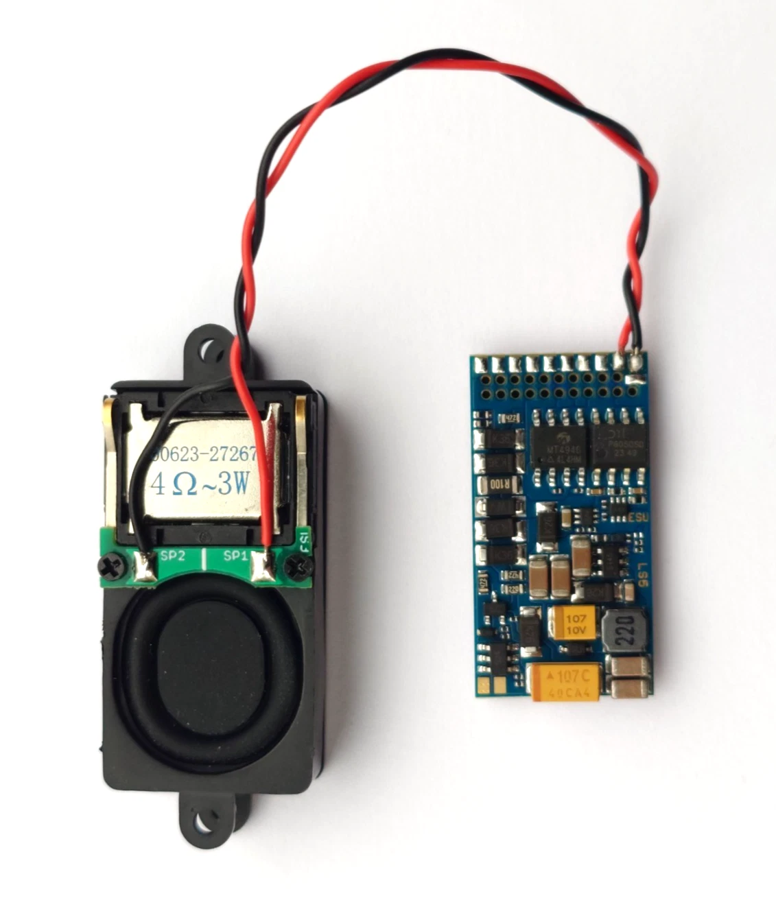 ESU 21 Pin LokSound V5, Sound Decoder & HiFi Speaker - With Custom Diesel Sound Programmed